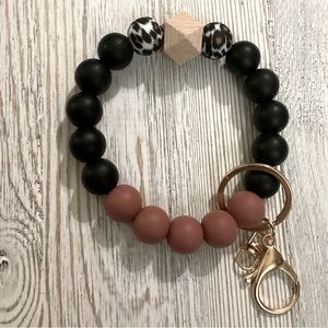 Silicone Beaded Wristlet Cheetah Leopard Mauve Keychain w/ Large Lobster Clasp